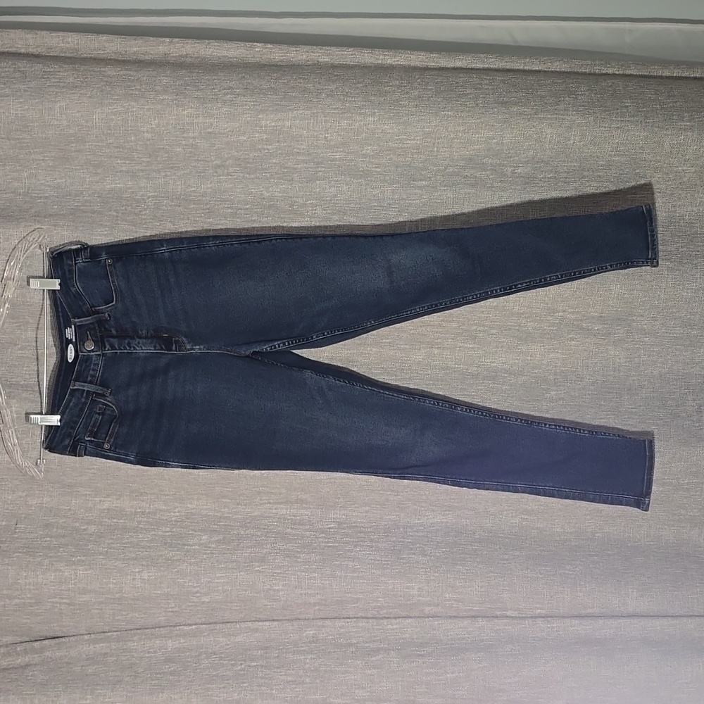 Old Navy Rockstar Super Skinny Extra High Rise Jeans